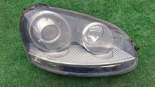 Load image into Gallery viewer, Frontscheinwerfer VW Golf V 1K6941040 Bi-Xenon Rechts Scheinwerfer Headlight SCH2438307793an