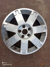 Laden Sie das Bild in den Galerie-Viewer, 1x Alufelge 17 Zoll 6.5" 5x108 52 5ET Ford Rim Wheel FEL5739001541rf