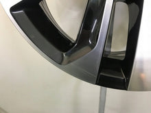 Laden Sie das Bild in den Galerie-Viewer, 1x Alufelge 16 Zoll 6.5" 5x112 46ET 5G0601025EA VW Rim Wheel FEL7748442350nc