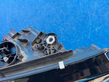 Load image into Gallery viewer, Frontscheinwerfer BMW G21 G20 9481702-08 Full LED Rechts Scheinwerfer Headlight SCH8070254744qi