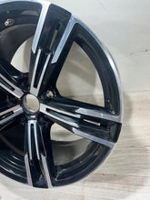 Load image into Gallery viewer, 1x Alufelge 18 Zoll 8.5" 5x112 40ET 8746632 BMW 3 G21 G20 Rim Wheel FEL8000056065km
