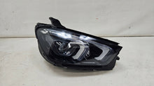 Laden Sie das Bild in den Galerie-Viewer, Frontscheinwerfer Mercedes-Benz Gle A1679069604 LED Rechts Headlight