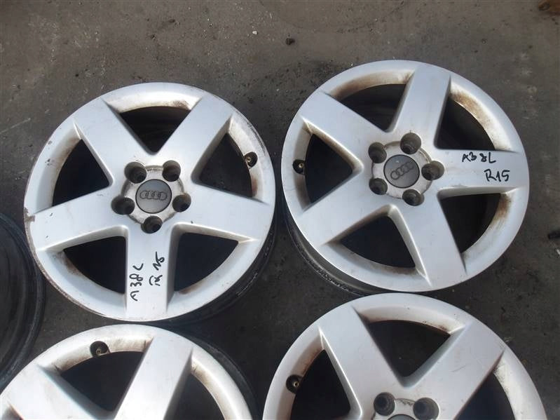 4x Alufelge 15 Zoll 6.0" 5x100 38ET 8L061025P Audi A3 Rim Wheel FEL7702347701ba