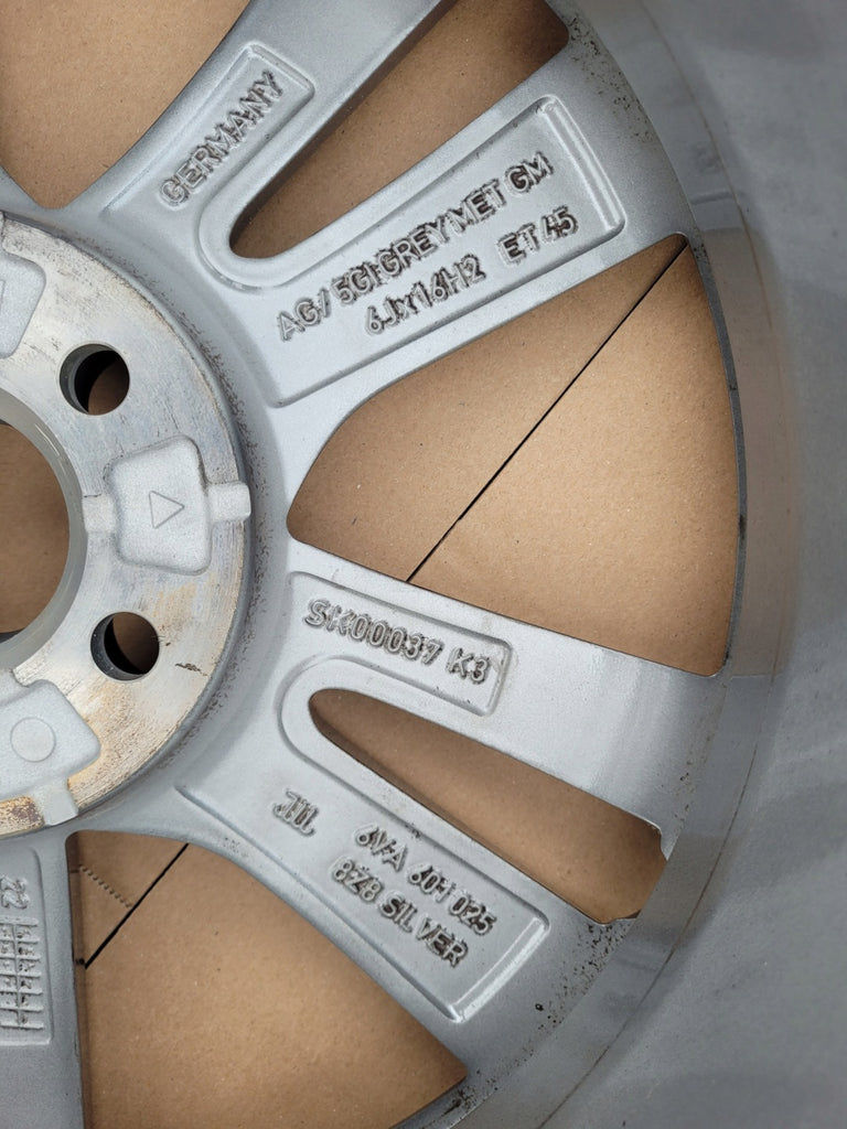 1x Alufelge 16 Zoll 6.0" 5x100 45ET 6VA601025 Skoda Fabia Rim Wheel FEL7720294887zl