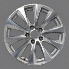 Load image into Gallery viewer, 1x Alufelge 18 Zoll 7.5&quot; 5x120 45ET Glanz Silber 6869800 BMW 1 Rim Wheel