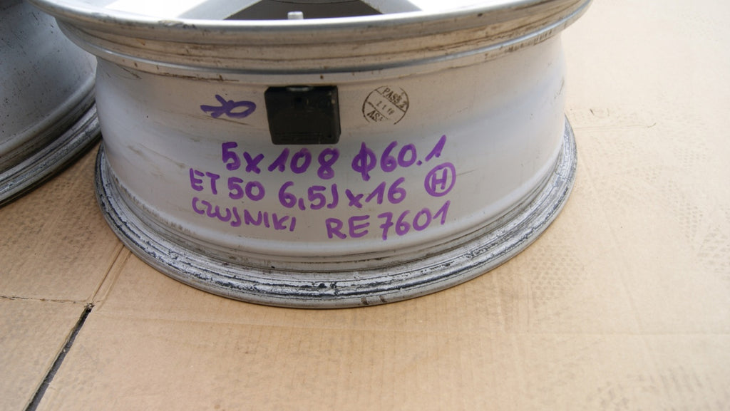 4x Alufelge 16 Zoll 6.5" 5x108 50ET Glanz Silber RE7601 Renault Rim Wheel FEL1914502659de