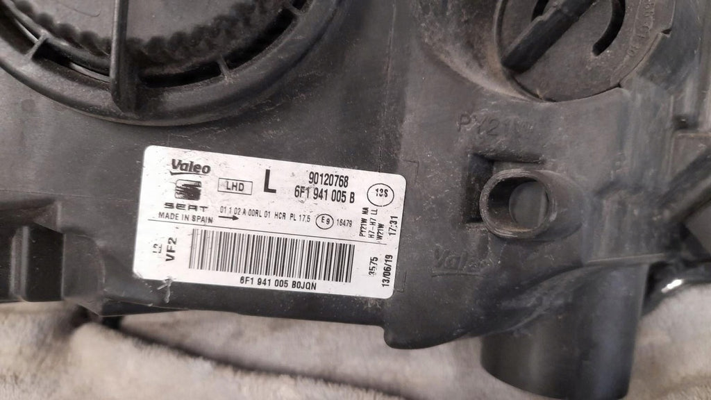 Frontscheinwerfer Seat Ibiza V 90120768 Links Scheinwerfer Headlight