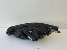 Load image into Gallery viewer, Frontscheinwerfer VW Golf VIII 5H1941006B Rechts Scheinwerfer Headlight SCH9510064420xw