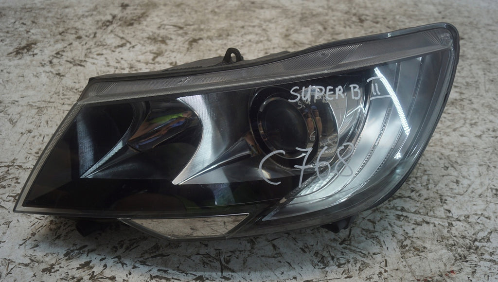 Frontscheinwerfer Skoda Superb II 3T2941015F Links Scheinwerfer Headlight