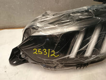 Laden Sie das Bild in den Galerie-Viewer, Frontscheinwerfer Peugeot 2008 208 II 1682772680 Full LED Rechts oder Links