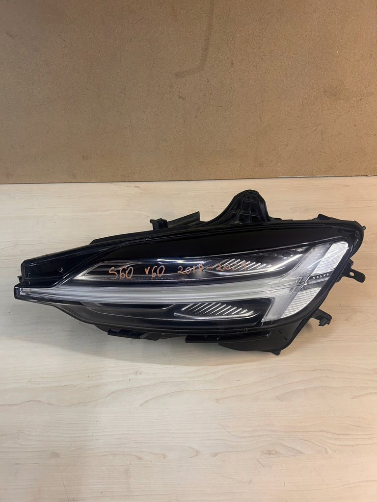 Frontscheinwerfer Volvo V60 II S60 III 32404685 Full LED Links Headlight SCH5961466128tj