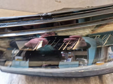 Laden Sie das Bild in den Galerie-Viewer, Frontscheinwerfer Skoda Fabia I 6VB941015 Links Scheinwerfer Headlight SCH6910326453wb