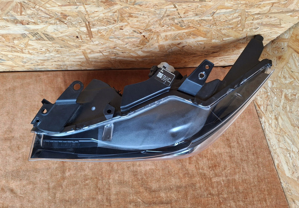 Frontscheinwerfer Mazda Cx5 KB8N51040K LED Ein Stück (Rechts oder Links)