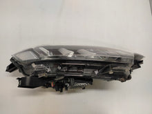 Laden Sie das Bild in den Galerie-Viewer, Frontscheinwerfer Mitsubishi Outlander III 4BX19 8301D3-32 Full LED Rechts