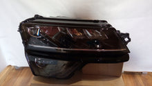 Laden Sie das Bild in den Galerie-Viewer, Frontscheinwerfer Skoda Karoq 57B941016D LED Rechts Scheinwerfer Headlight SCH3998716133kr