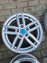 Laden Sie das Bild in den Galerie-Viewer, 4x Alufelge 16 Zoll 6.5" 5x112 46ET Silber KBA53206- Audi I Rim Wheel FEL5007903677cp