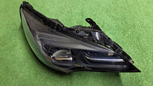 Laden Sie das Bild in den Galerie-Viewer, Frontscheinwerfer Opel Astra 39195689 FULL LED Rechts Scheinwerfer Headlight