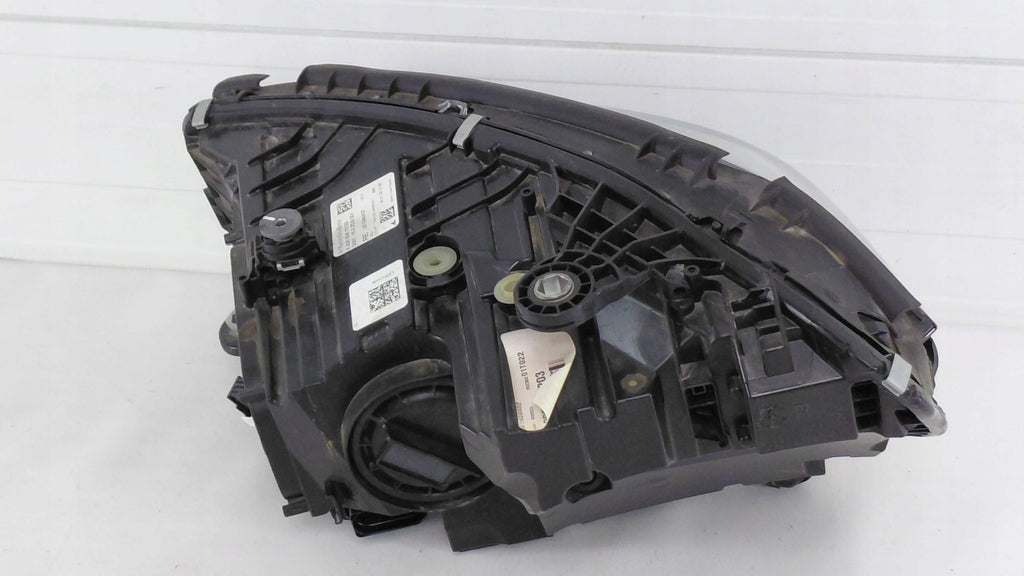 Frontscheinwerfer Mercedes-Benz W206 A2069067203 LED Rechts Headlight SCH7545640388za