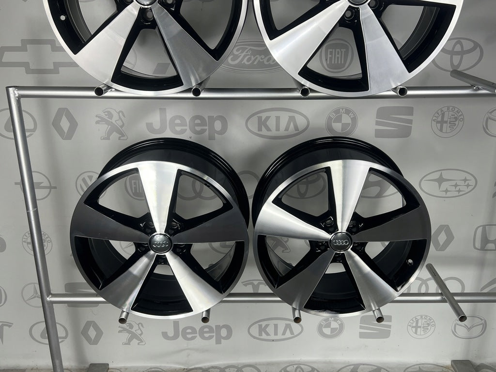 4x Alufelge 19 Zoll 8.0" 5x112 45ET Glanz Schwarz 89A601025B Audi E Tron FEL3753330359qh