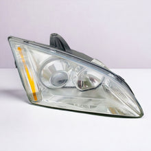 Laden Sie das Bild in den Galerie-Viewer, Frontscheinwerfer Ford Focus 4M51-13099-FD Xenon Rechts Scheinwerfer Headlight