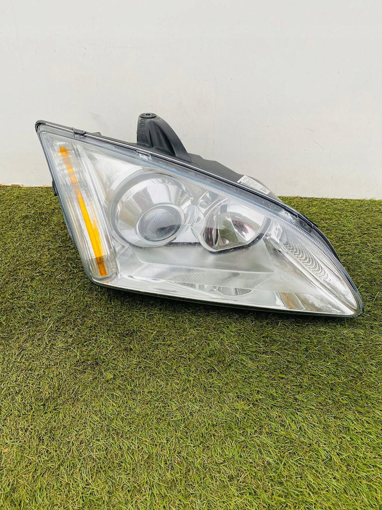 Frontscheinwerfer Ford Focus 4M51-13099-FD Xenon Rechts Scheinwerfer Headlight