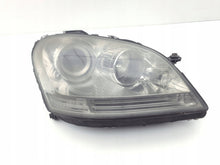 Laden Sie das Bild in den Galerie-Viewer, Frontscheinwerfer Mercedes-Benz W164 AMD206102 Rechts Scheinwerfer Headlight SCH3381660010mf