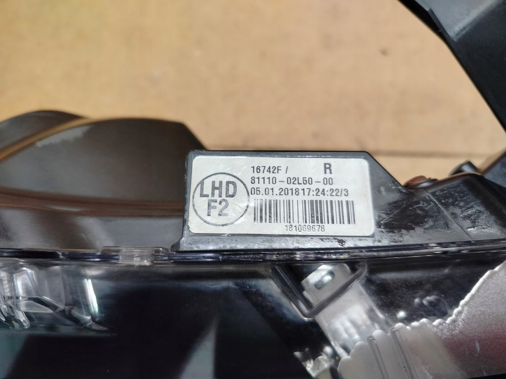 Frontscheinwerfer Toyota Corolla 81110-02L50-00 LED Rechts Headlight SCH2132783403yy