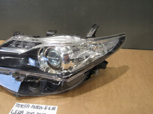 Laden Sie das Bild in den Galerie-Viewer, Frontscheinwerfer Toyota Auris 81150-02E20 Links Scheinwerfer Headlight SCH8042155905bp