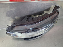 Laden Sie das Bild in den Galerie-Viewer, Frontscheinwerfer Renault Megane I 260602075R LED Links Scheinwerfer Headlight SCH4518915199dg