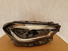 Laden Sie das Bild in den Galerie-Viewer, Frontscheinwerfer Mercedes-Benz Gla A2479064205 LED Rechts oder Links SCH2993758888hz