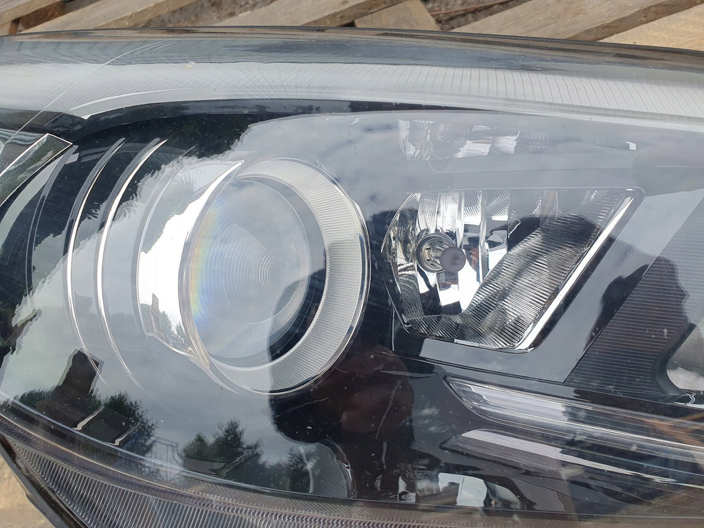 Frontscheinwerfer Hyundai Tucson 92101-D7110 Ein Stück (Rechts oder Links)