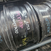 Load image into Gallery viewer, 1x Alufelge 19 Zoll 8.0" 5x112 38ET Glanz Silber A2534015300 Mercedes-Benz Glc FEL3265554726ci
