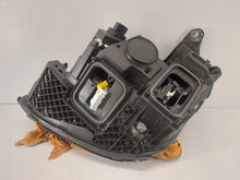 Laden Sie das Bild in den Galerie-Viewer, Frontscheinwerfer Mercedes-Benz W213 A2139069608 Xenon Rechts Headlight SCH8386073207tv