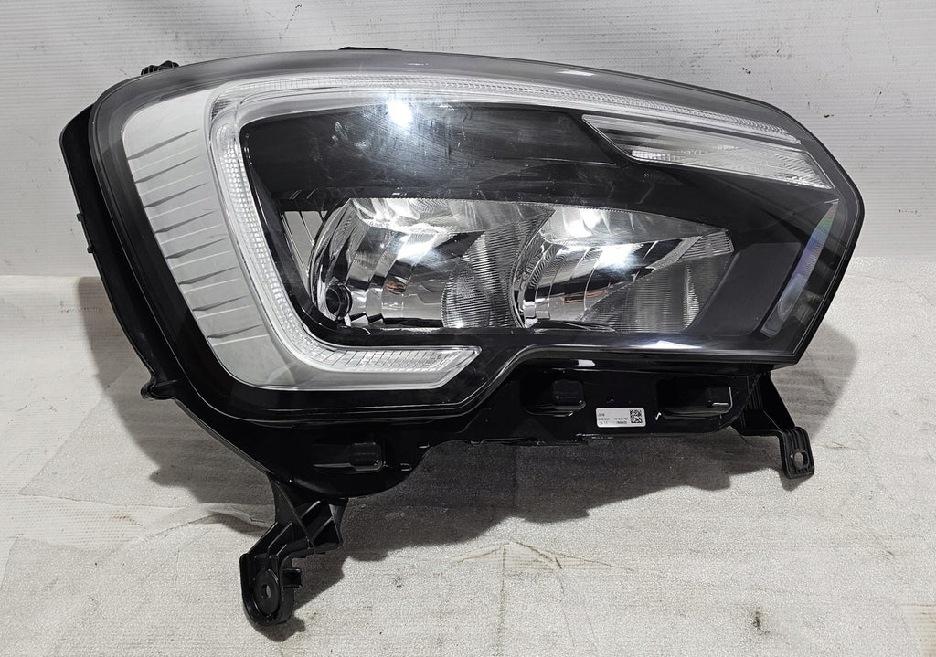 Frontscheinwerfer Renault Master III 260105567R Rechts Scheinwerfer Headlight SCH8334507613bk