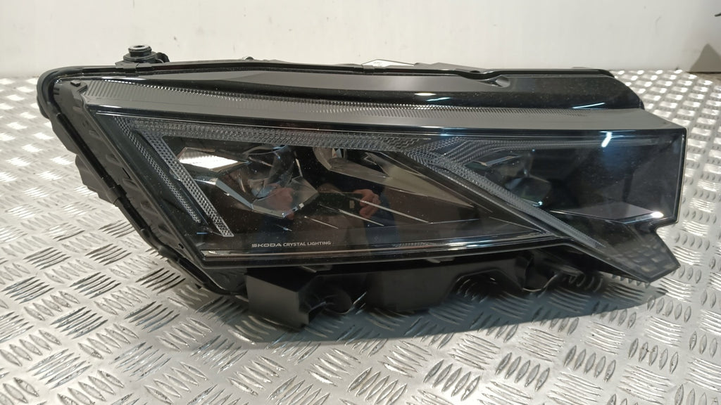 Frontscheinwerfer Skoda Octavia IV 5E4941036 LED Rechts Scheinwerfer Headlight SCH3316785191kt