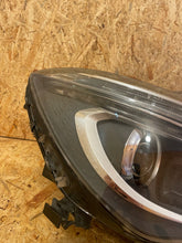 Laden Sie das Bild in den Galerie-Viewer, Frontscheinwerfer Mercedes-Benz Cla A1179065100 A1179065200 Xenon Ein Satz SCH7449817837yz