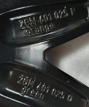 Laden Sie das Bild in den Galerie-Viewer, 1x Alufelge 18 Zoll 7.0&quot; 5x100 39ET 2GM601025F VW T-Roc T Roc T-Cross Cross