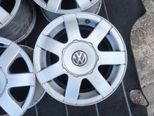 Load image into Gallery viewer, 4x Alufelge 15 Zoll 7.0" 5x112 45ET 3B0601025A Audi A4 A3 Leon I Golf Rim Wheel FEL8601570424um