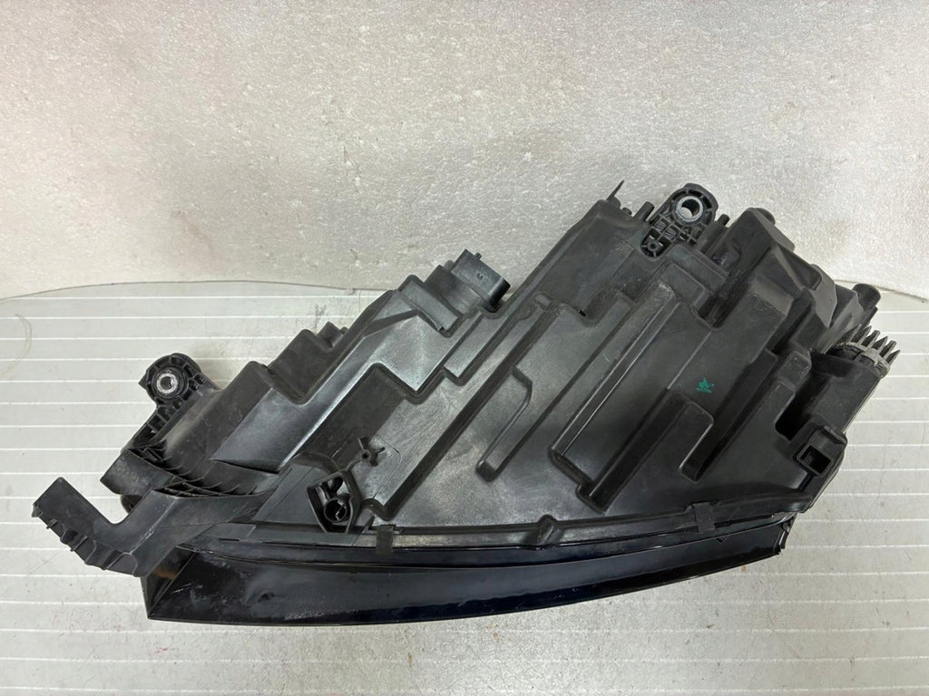 Frontscheinwerfer Skoda Octavia IV 5E4941016 Full LED Rechts Headlight SCH5229844679iq