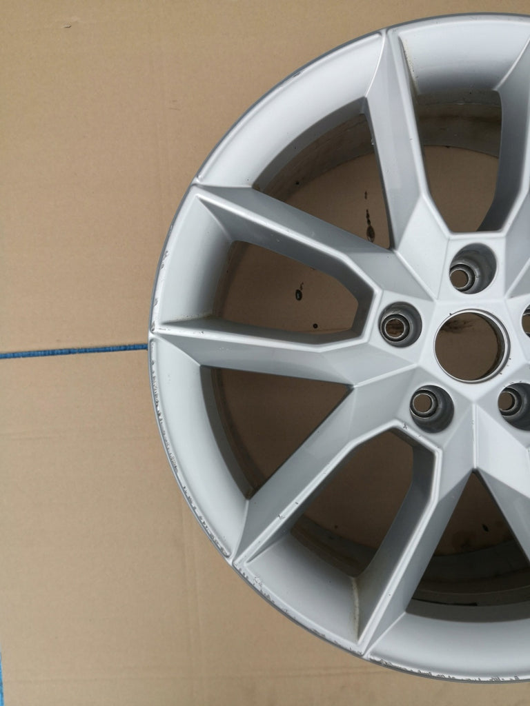 1x Alufelge 18 Zoll 7.5" 5x112 51ET Glanz Silber 5E0601025 Skoda Octavia Iii