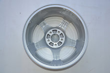 Laden Sie das Bild in den Galerie-Viewer, 1x Alufelge 16 Zoll 7.0&quot; 5x108 50ET Glanz Silber 30794836 Volvo S60 S80 S40 V50