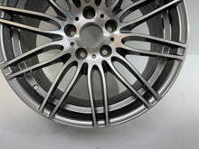 Laden Sie das Bild in den Galerie-Viewer, 1x Alufelge 19 Zoll 8.0" 5x120 37ET 6781046 BMW 3 E90 Rim Wheel FEL8041424606hv