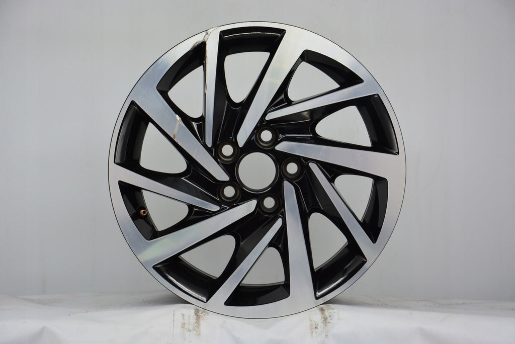 1x Alufelge 15 Zoll 5.5" 5x100 40ET Schwarz 2G0601025 VW Polo Rim Wheel