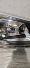 Load image into Gallery viewer, Frontscheinwerfer Ford Focus MX7B13E014CD LED Rechts Scheinwerfer Headlight SCH5532946943tc