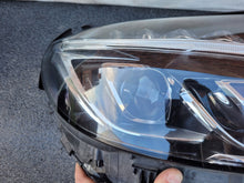 Load image into Gallery viewer, Frontscheinwerfer Mercedes-Benz A2059063104 A2059063204 LED Ein Satz Headlight SCH5084013423rv
