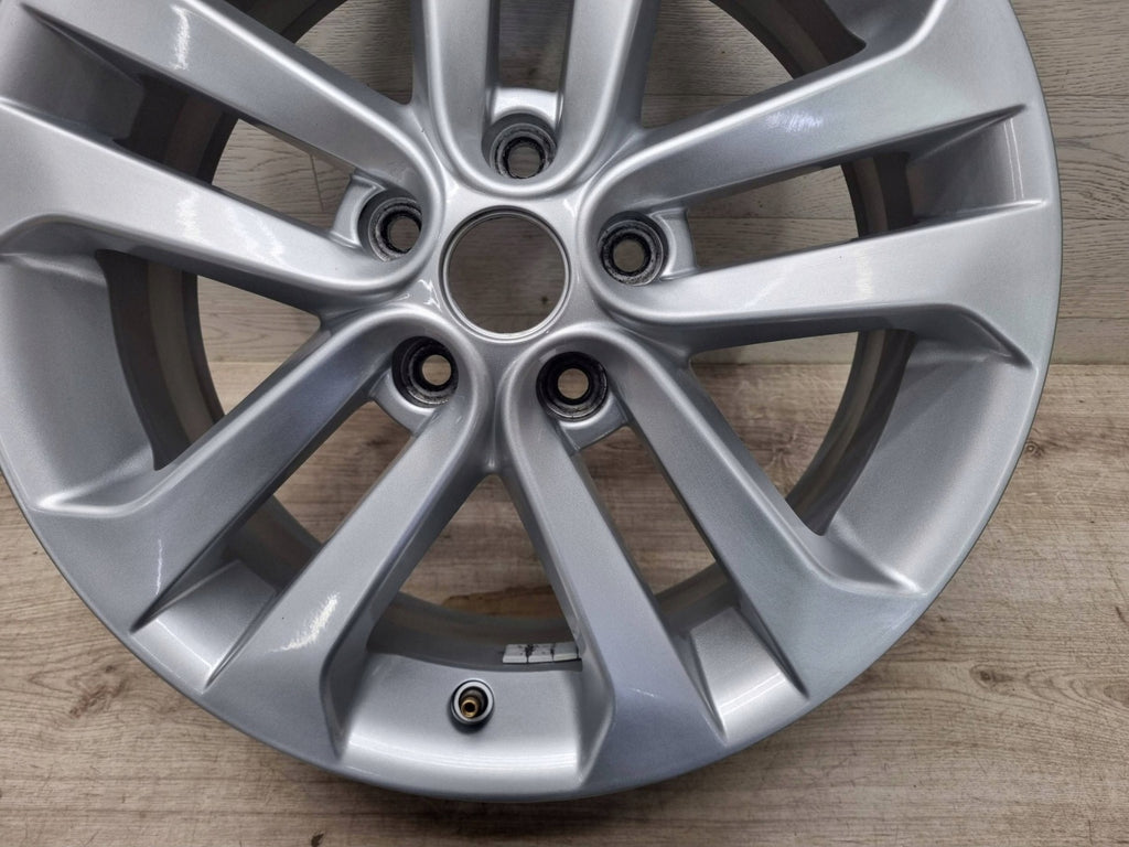 1x Alufelge 17 Zoll N45701 Nissan Juke F15 Rim Wheel FEL8385646772ig