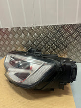 Laden Sie das Bild in den Galerie-Viewer, Frontscheinwerfer Audi A3 8V0941005E Xenon Links Scheinwerfer Headlight