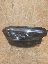 Laden Sie das Bild in den Galerie-Viewer, Frontscheinwerfer Mercedes-Benz W247 A2479066207 LED Rechts Headlight SCH6989305693mn
