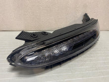 Load image into Gallery viewer, Frontscheinwerfer Hyundai Kona D52L92207 LED Links Scheinwerfer Headlight SCH6358304064ay