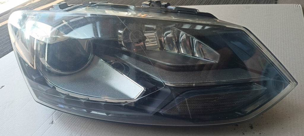 Frontscheinwerfer VW Polo 6r 6R1941032D Xenon Rechts Scheinwerfer Headlight